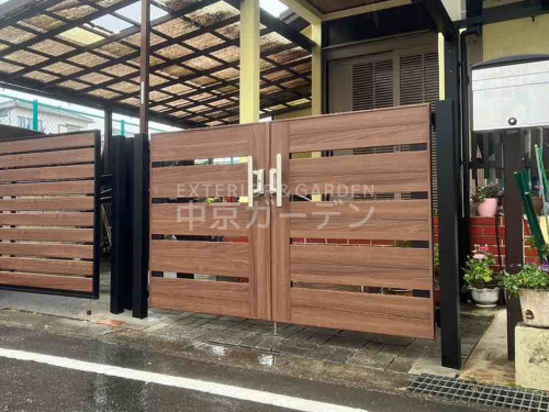 施工例画像：愛知県 瀬戸市  LIXIL木製調AAYS1型両開き LIXIL木製調オーバードアS5型