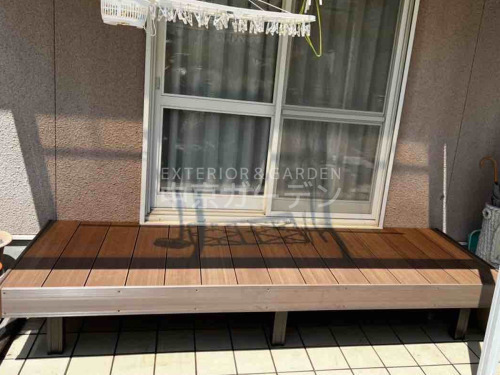 施工例画像：愛知県 瀬戸市  LIXIL人工木木彫樹ら楽ステージ